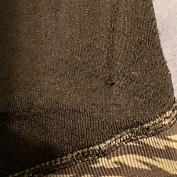 Lululemon pace rival crop leggings. VERY RARE! - Picture 8 of 8